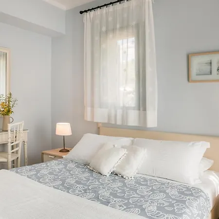 Petri Трапезаки