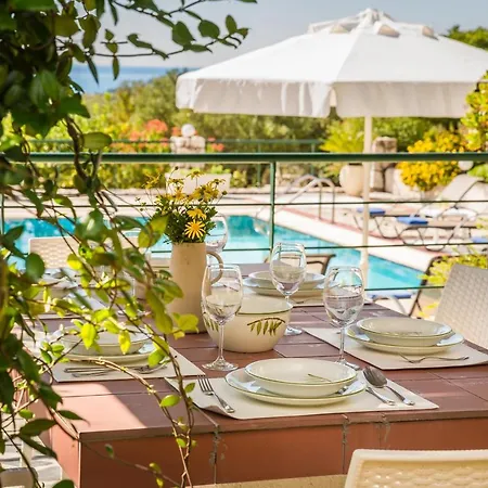 Villa Petri Trapezaki (Kefalonia)